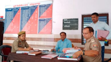 Ambedkarnagar News: SDM listened to public problems on Police Station Solution Day