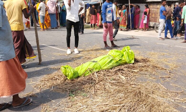 Bihar News: Murder of a young man who went to watch dance at night, after the postmortem, angry villagers jammed the highway
