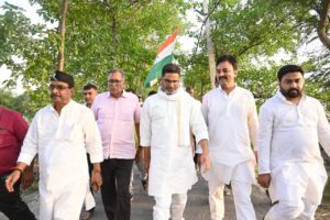 Bihar News प्रशांत किशोर का लोकसभा चुनाव लड़ने पर बड़ा बयान, बोले - लोकसभा लड़ने का फैसला पूरी तरह से लोगों पर निर्भर, लोग कहेंगे किसी की मदद करनी है तो जन सुराज मदद करेगा