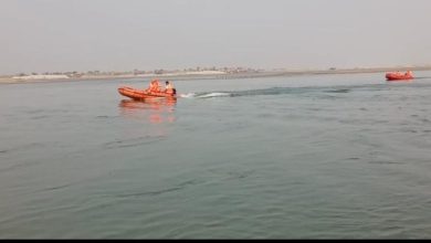 अम्बेडकर नगर न्यूज : नदी में स्नान करते समय दो सगे भाई डूबे बड़े भाई का शव मिला,छोटे भाई की तलाश में जुटी एनडीआरएफ की टीम