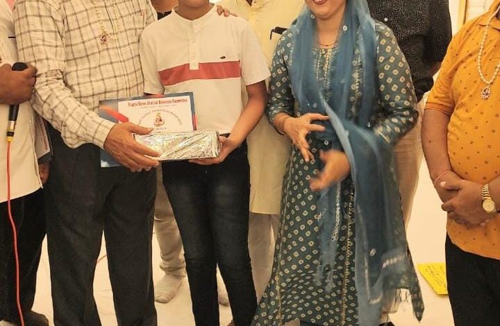 Agra News : झूलेलाल बहराणा कमेटी जयपुर हाउस आगरा द्वारा आज विद्यार्थी सम्मान समारोह
