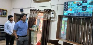 Prayagraj News: District Magistrate and DCP inspected the examination centers built in various schools for the preparation of Civil Services Preliminary Examination 2023.
