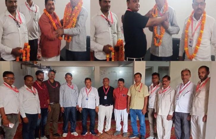 अम्बेडकर नगर न्यूज : पत्रकारों के उत्पीड़न की बढ़ती घटनाएँ सच लिखने पर फर्जी मुकदमों में फंसा दिये जाता अनिमेश उर्फ पीयूष श्रीवास्तव
