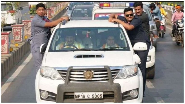 Bageshwar Baba's MP car fined in Patna