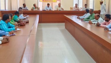 अम्बेडकर नगर न्यूज बाढ़ प्रभावित क्षेत्रों में पूर्व तैयारी हेतु विभिन्न विभागों की हुई बैठक की कर रहेअध्यक्षता उपजिलाधिकारी 