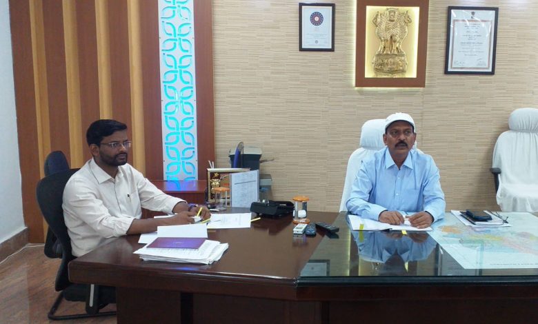 Bihar News सात निश्चय पार्ट 01 एवं 02 अत्यंत महत्वपूर्ण, तत्परतापूर्वक करायें क्रियान्वयन : जिलाधिकारी