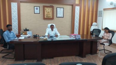 Bihar News पर्यटन विभाग द्वारा क्रियान्वित योजनाओं को अविलंब करें पूर्ण : जिलाधिकारी