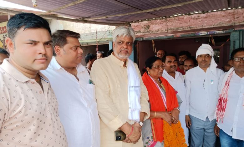 Bihar News--राघोपुर विधानसभा क्षेत्र में पूर्व उपमुख्यमंत्री रेणू देवी का भव्य स्वागत किया गया