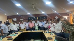Bihar News--आज दिनांक 20.06.2023 को वैशाली समाहरणालय सभागार। मे समीक्षा बैठक की गई