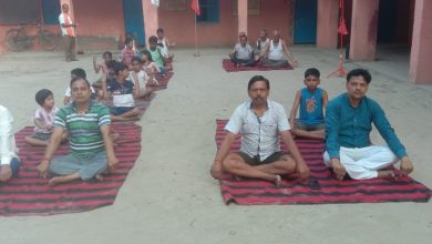 Bihar News--उच्च माध्यमिक विद्दालय मजलिसपुर मे अंतरराष्टीय योग दिवस काकार्यक्रम आयोजित हुआ