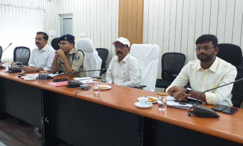 Bihar News प्रेम, सद्भाव एवं शांति के वातावरण में मनाएं ईद-उल-अजहा का त्योहार : जिलाधिकारी