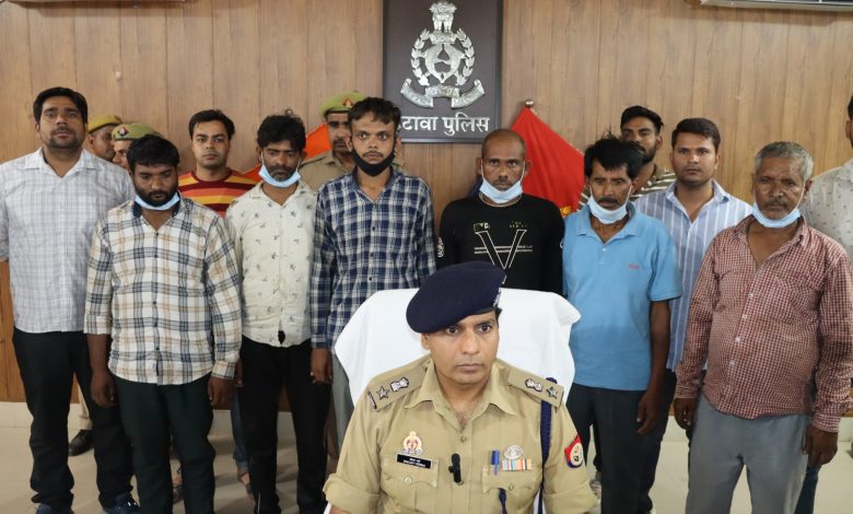 Etawah News: Utensil godown theft case busted, 6 people arrested along with stolen goods