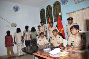 Bihar News दो लोगों से रंगदारी मांगने के मामले में चार अपराधी गिरफ्तार