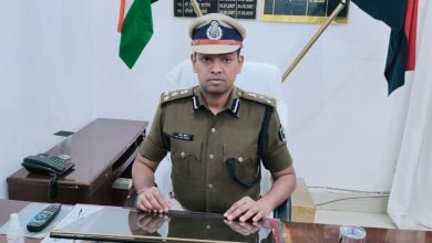 Bihar News चंपारण रेंज के डीआईजी ने किया रक्सौल पुलिस अनुमंडल कार्यालय का औचक निरीक्षण