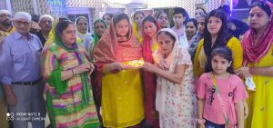 Agra News : झूलेलाल महिला मित्र मंडली ताजगंज ने चालिहा महाउत्सव चंद्र दर्शन के पावन पर्व पर किया डांडिया सिंधी (दउका) डांस का आयोजन