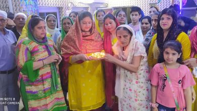 Agra News : झूलेलाल महिला मित्र मंडली ताजगंज ने चालिहा महाउत्सव चंद्र दर्शन के पावन पर्व पर किया डांडिया सिंधी (दउका) डांस का आयोजन