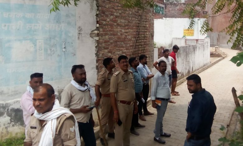Agra News: नेवर पेड़ उपभोक्ताओं के लिए विद्युत विभाग चला रहा विशेष योजना
