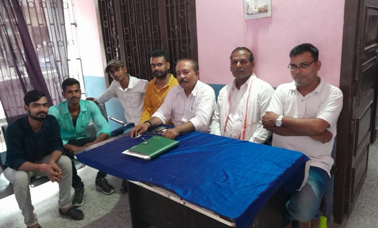 Bihar News- 1अगस्त 2023क़ो बिहार के तमाम पंच ,सरपंचों क़ो ग्रामकचहरी नियमावली 2006द्वारा प्रदत अधिकारनही मिला