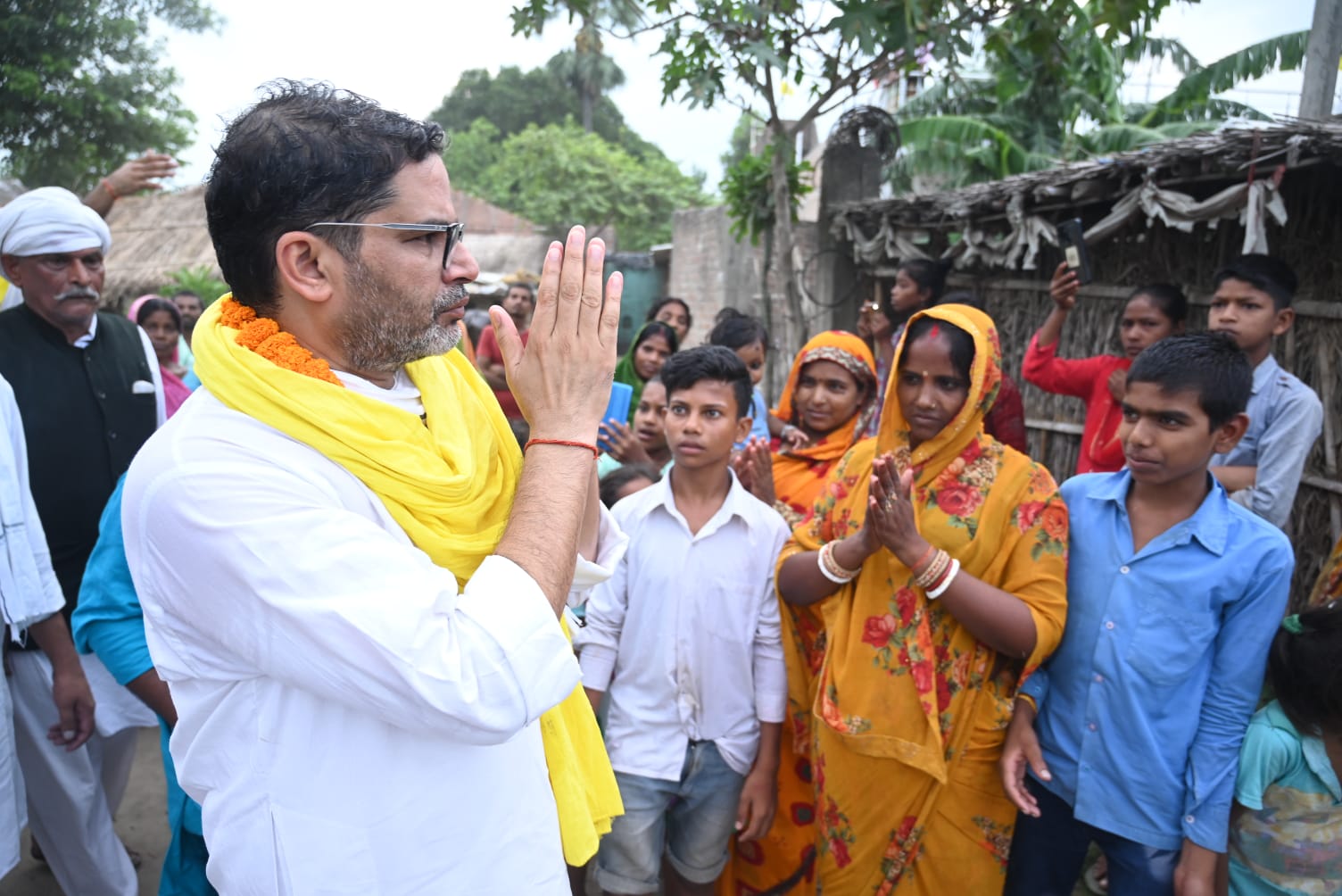 Bihar News Prashant Kishor supports the demand for full district status to Bagaha in West Champaran