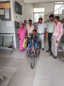 Bihar News--दिव्यांगजन को उपलब्ध कराई गई ट्राई साइकिल