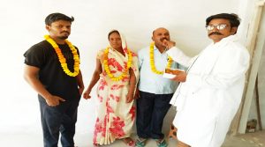 अम्बेडकर नगर न्यूज - MBBS में चयनित होने पर मित्रों एवं रिश्तेदारों में अपार हर्ष तथा बधाईयों का लगा तांता