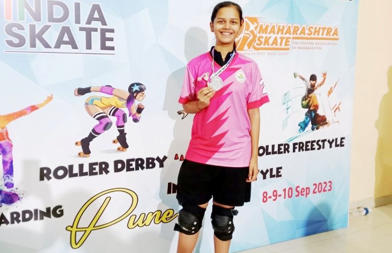 Etawah News: Etawah's daughter Netra won silver medal in roller-skating open national championship.