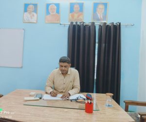 अम्बेडकर नगर न्यूज : नवागत तहसीलदार पदमेश श्रीवास्तव को मिली आलापुर की कमान