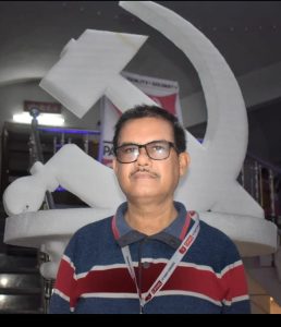 बिहार न्यूज़ : महिला राजस्व अधिकारी के साथ नरकटियागंज अंचल अधिकारी द्वारा अभद्र,अपमानजनक और हिंसक व्यवहार के खिलाफ एपवा और भाकपा-माले 18 अक्टूबर को जिलाधिकारी के समक्ष करेगा धरना प्रदर्शन : भाकपा-माले
