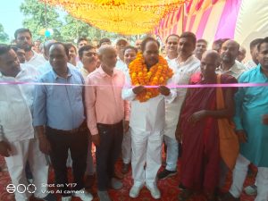 अम्बेडकर नगर न्यूज : P•&P•इन्टर प्राइजेज फैक्ट्री का आलापुर सपा विधायक त्रिभुवन दत्त ने फीता काटकर किया उद्घाटन