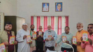 Prayagraj News :सरदार वल्लभभाई पटेल की जयंती के अवसर पर एकता दौड़ एवं अपनी प्रदर्शनी कार्यक्रम का आयोजन