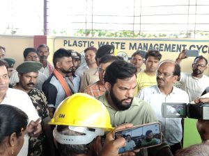 Bihar News-Lalganj block got the district's first plastic waste management unit.