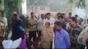Ambedkar Nagar News Uncontrolled pickup hits auto, two die, chaos among family members
