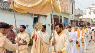 Bihar News Every human should adopt love, sacrifice and peace in his life - Father Fintan