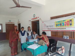 अम्बेडकर नगर न्यूज-डा. राम मनोहर लोहिया इण्टर कालेज इटौरी बुजुर्ग अम्बेडकर नगर में आज हुआ सम्पूर्ण टीकाकरण अभियान का आयोजन