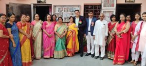 Prayagraj News :ज्वाला देवी सरस्वती विद्या मंदिर सुभाष नगर में दीपावली का कार्यक्रम बड़े हर्षोल्लास के साथ मनाया गया