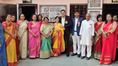 Prayagraj News :ज्वाला देवी सरस्वती विद्या मंदिर सुभाष नगर में दीपावली का कार्यक्रम बड़े हर्षोल्लास के साथ मनाया गया