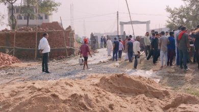 Bihar News भू-माफियाओं के साथ मिलकर एक पक्षीय कार्यवाही करने का बेतिया मुफ्फसिल थाना पर ग्रामीणों का आरोप