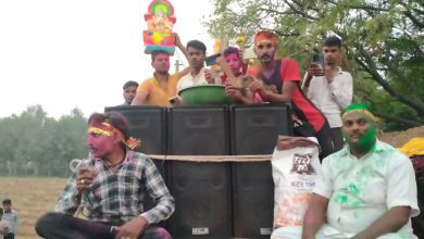 अम्बेडकर नगर न्यूज : लक्ष्मी माता प्रतिमा विसर्जन के बाद प्रसाद व भंडारे का किया गया वितरण सैकड़ों श्रद्धालु प्रसाद किए ग्रहण