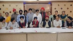 Agra News : अकाली दल पंजाब से बाहर रहते सिखों को एकजुट कर उनकी आवाज बनेगा
