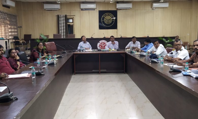 Prayagraj News: Meeting of District Ganga Protection Committee/District Tree Plantation Committee/District Environment Committee organized