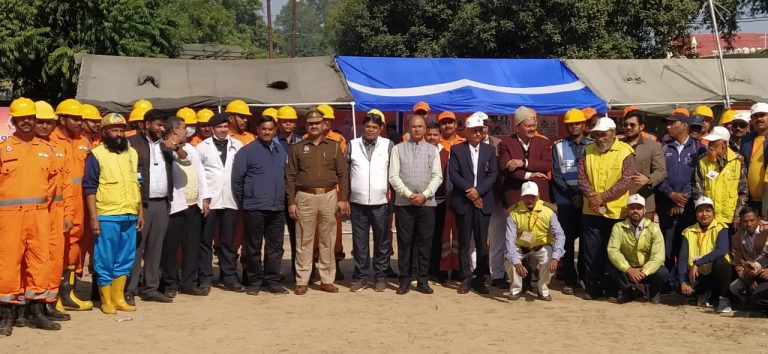 Prayagraj News: Mock exercise regarding earthquake safety and rescue, CPR and first aid.