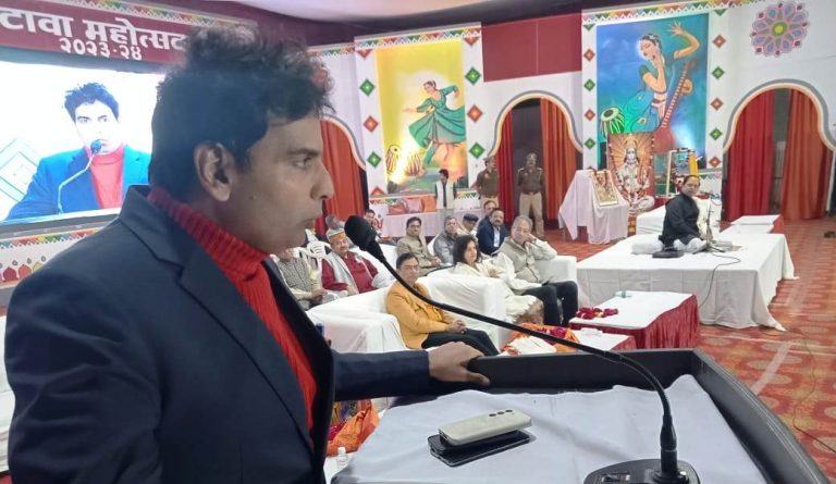 Etawah News : सामाजिक समरसता का सबसे बड़ा वैश्विक ग्रंथ है रामचरित मानस संजय वर्मा (एसएसपी)