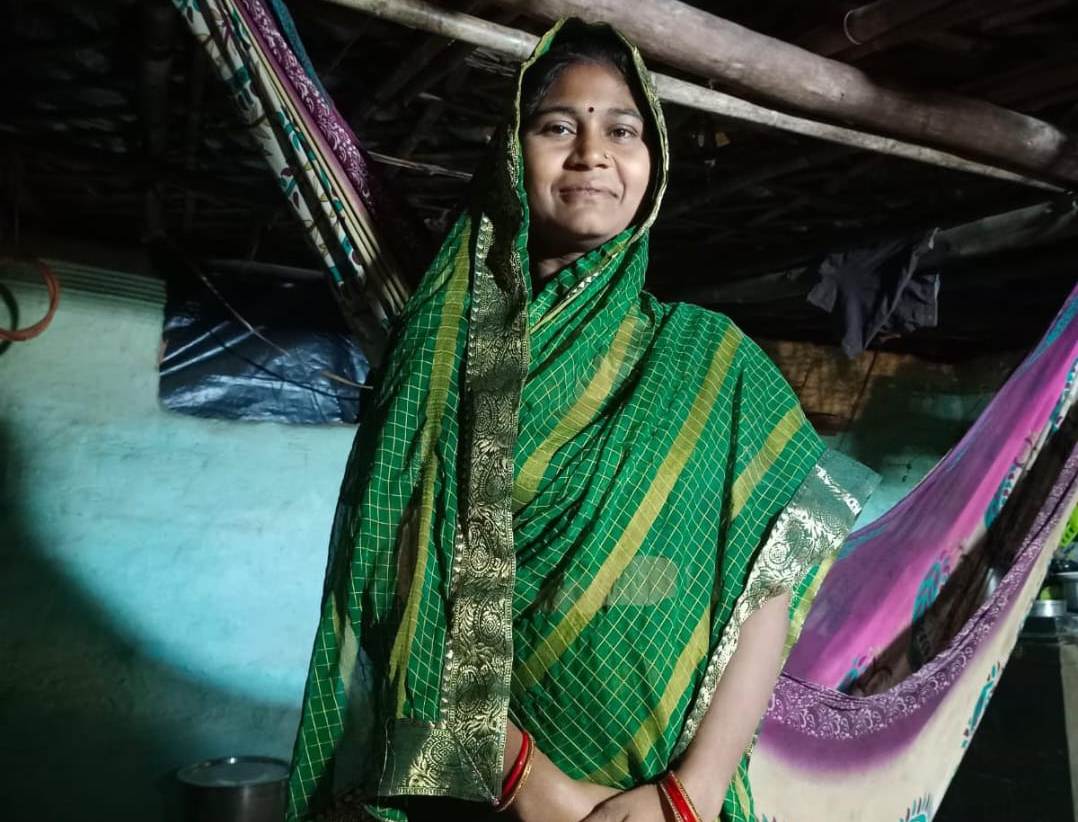 Etawah News: Pradhan cheated 70 thousand rupees in the name of cleaning worker's job