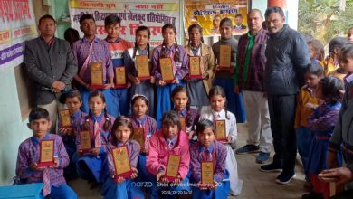 अम्बेडकर नगर न्यूज : मां हौसिला देवी एजुकेशनल एंड फाउण्डेशन ट्रस्ट द्वारा नशा मुक्ति अभियान कार्यक्रम प्रतिभागी स्टूडेंट्स किये गये पुरस्कृत