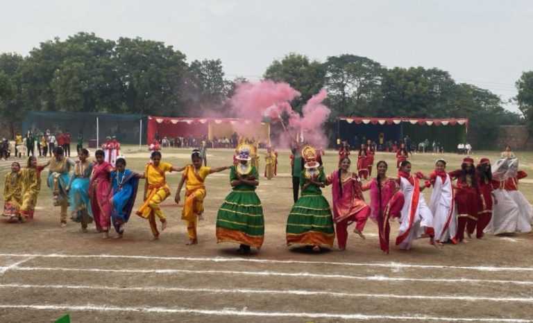 Agra News: S.S. Sports day organized in Convent North Karmayogi Enclave Kamala Nagar