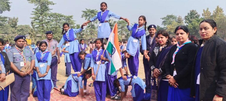 Ambedkar Nagar News: 35 teams from across the district participated in the three-day Scout Guide Rally.
