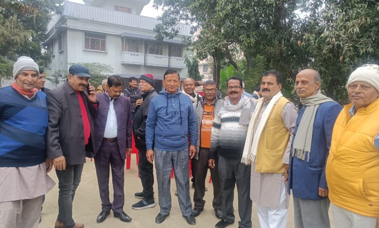 Bihar News KR High School 1973 batch's conference concluded
