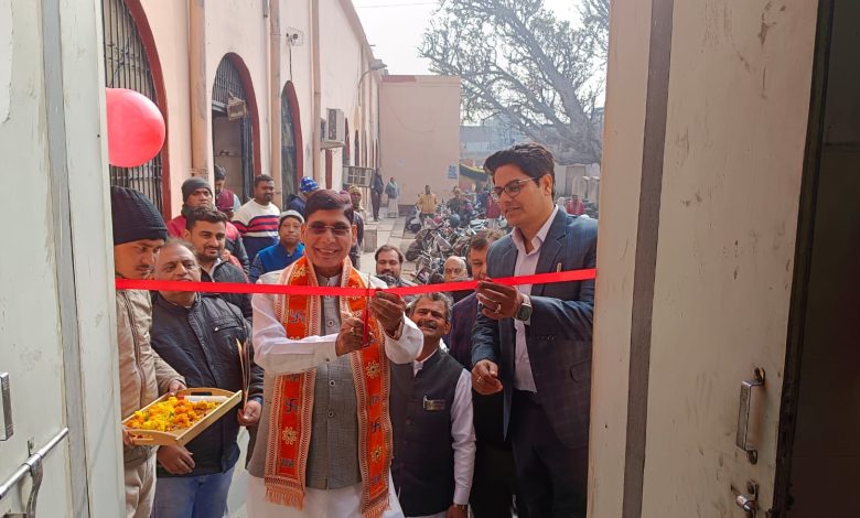 Agra News: Collectorate status, e-stamp letters will be sold from the post office, Hon. MLA Dr. G.S. Dharmesh ji inaugurated