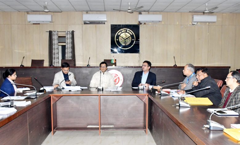 Prayagraj News: Divisional Commissioner gave instructions to run a campaign to provide benefits to the beneficiaries of National Family Benefit Scheme, Widow, Disabled and Old Age Pension.