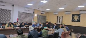 Prayagraj News :उत्तर प्रदेश दिवस को गौरवपूर्ण एवं सकुशल ढंग से मनाये जाने की तैयारियों के सम्बंध में बैठक सम्पन्न